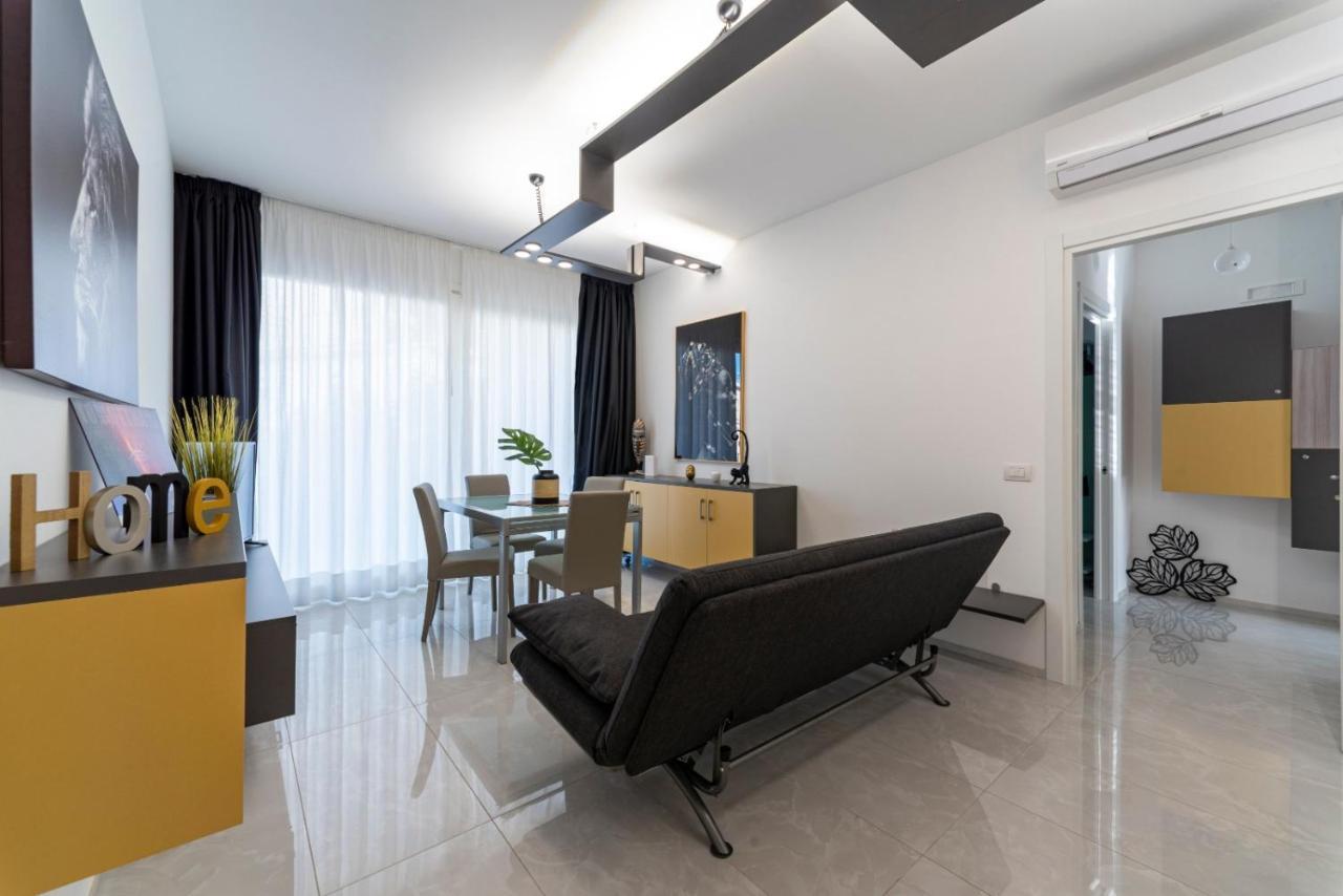 Апартаменти Minerva Luxury Town Center , Pool And Parking Таорміна Екстер'єр фото